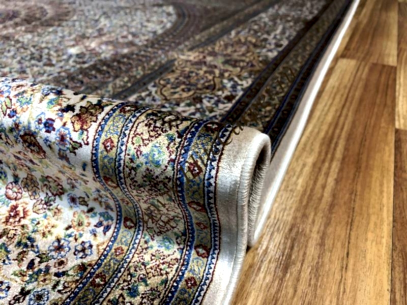 чистка ковров шелк